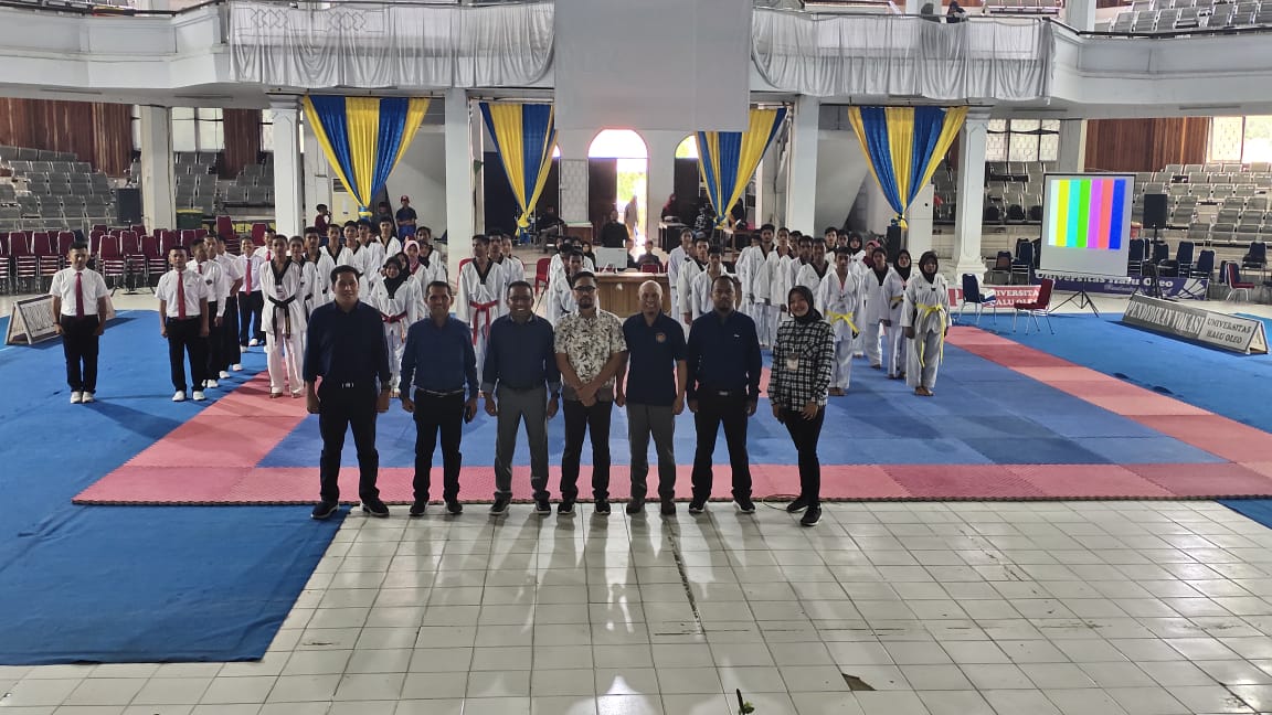 Puluhan Atlet Taekwondo UHO Adu Skill