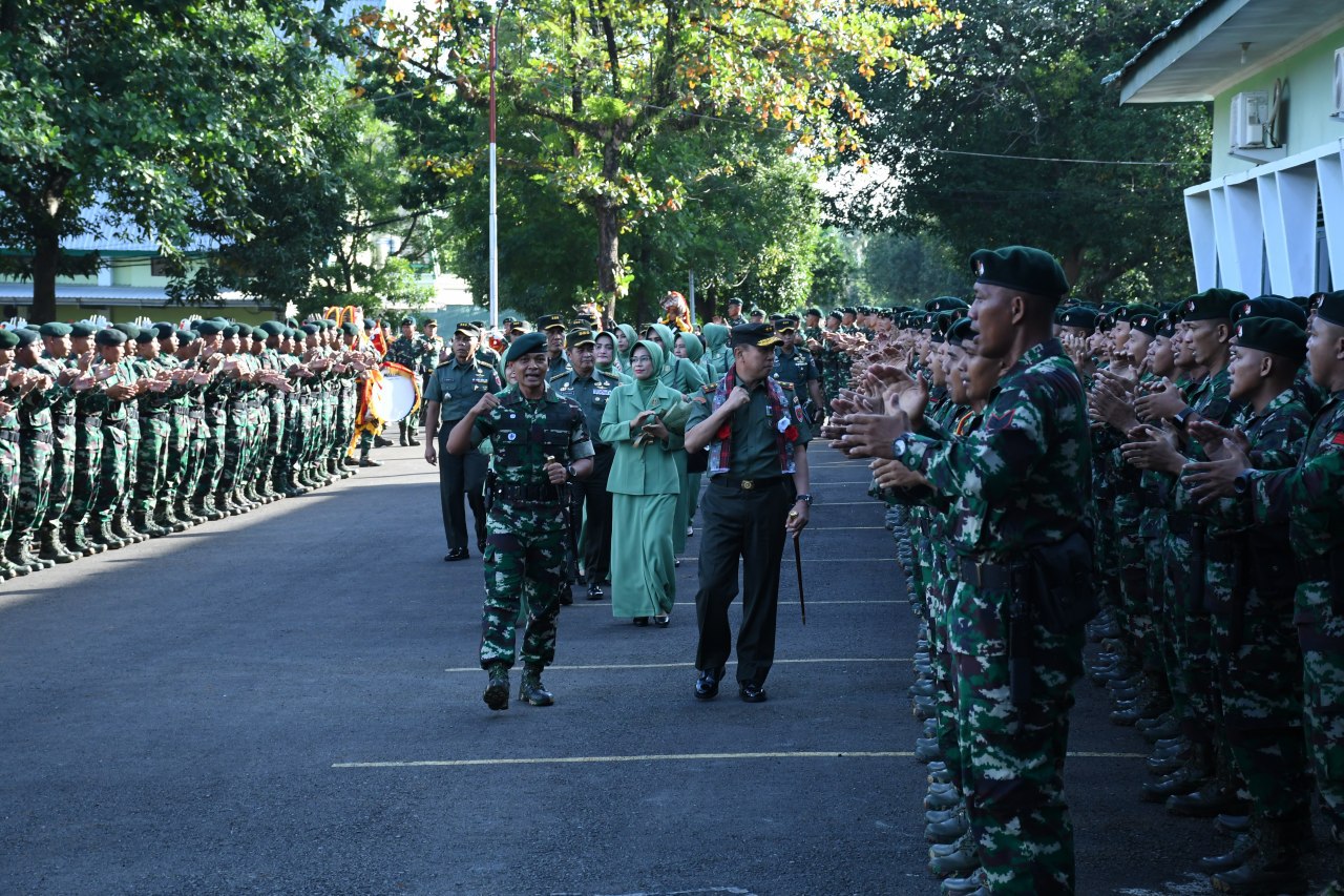 Pangdam Hasanuddin Kunjungi Raider 700/WYC