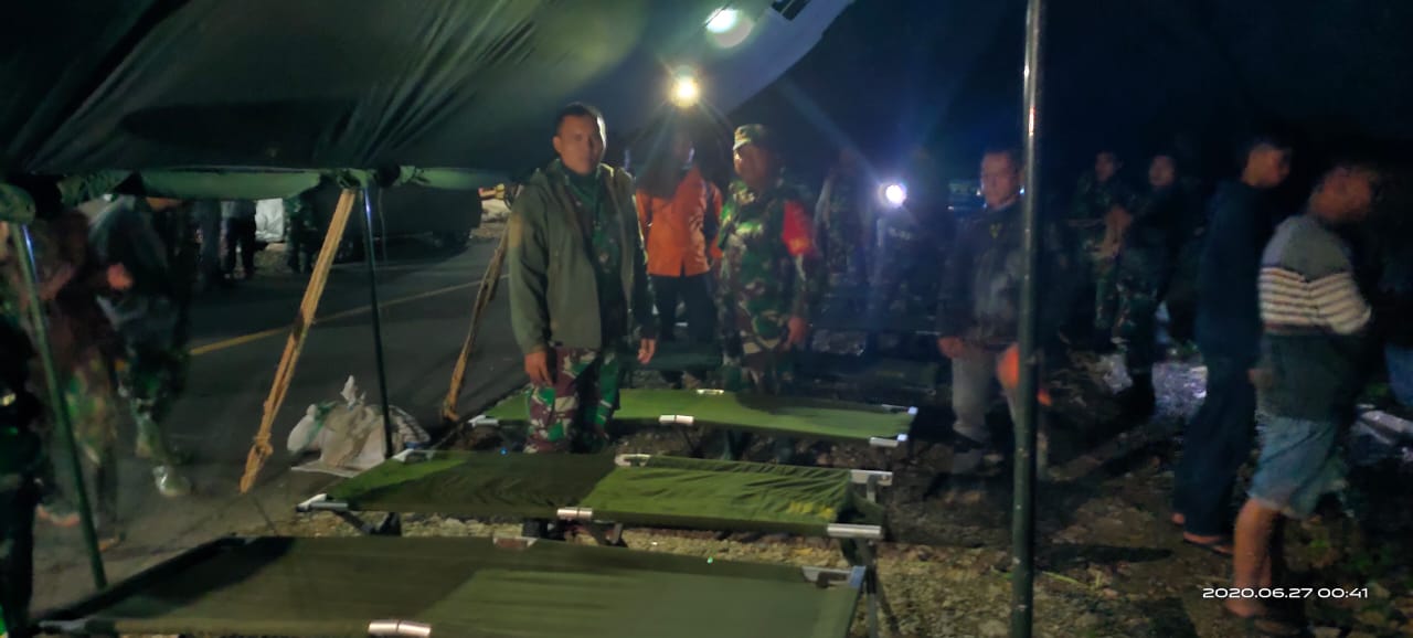 Gerak Cepat Pangdam Hasanuddin, Bantu Warga Korban Bencana Longsor di Palopo