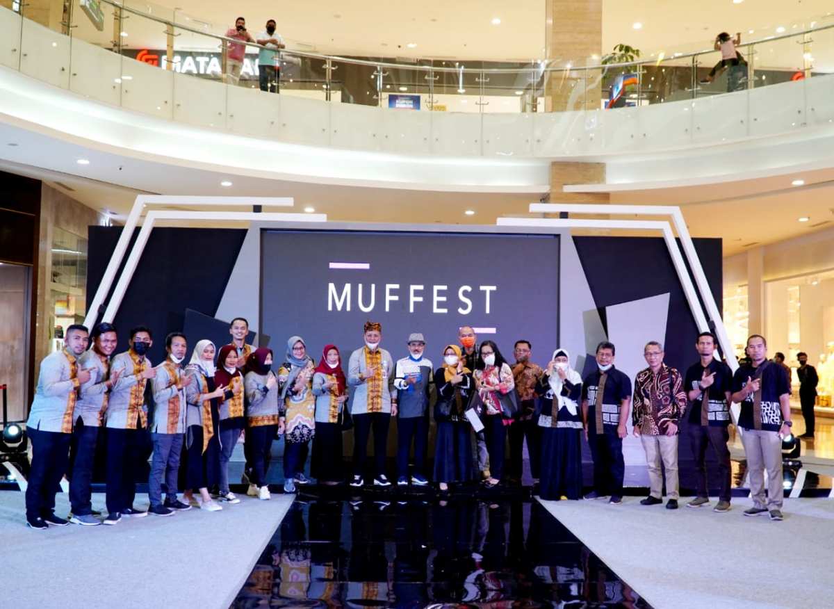BLK Kendari Tampilkan 12 Busana Kombinasi Tenunan Sultra di MUFFEST Yogyakarta 2021