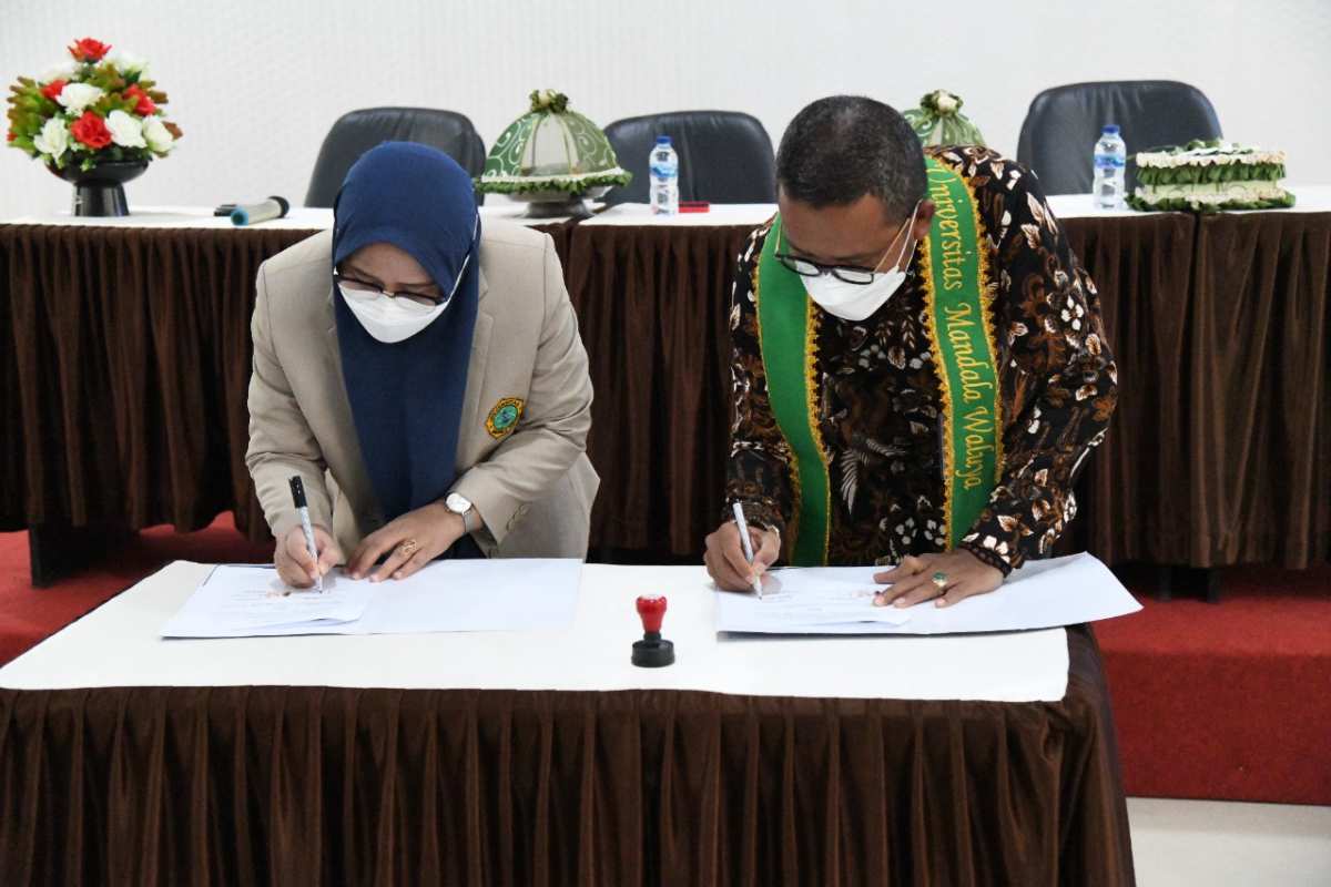 UHO Teken MoU dengan UMW Kendari