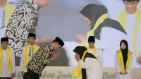 Gubernur Ridwan Kamil Wisuda 2.000 Penghafal Al-Qur'an Program Sadesha