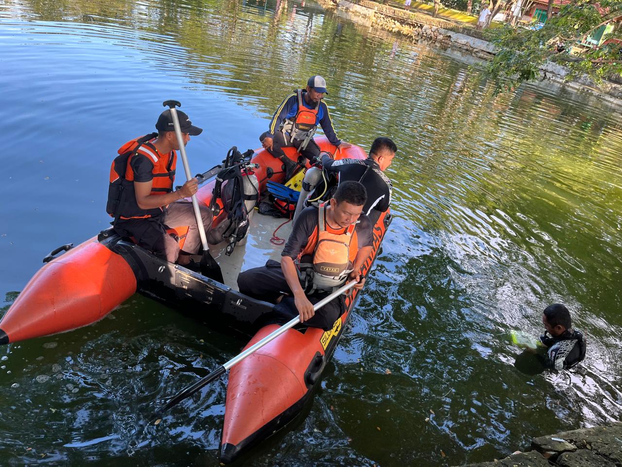 Diduga Tenggelam, Bocah 12 Tahun Hilang di Pantai Nambo