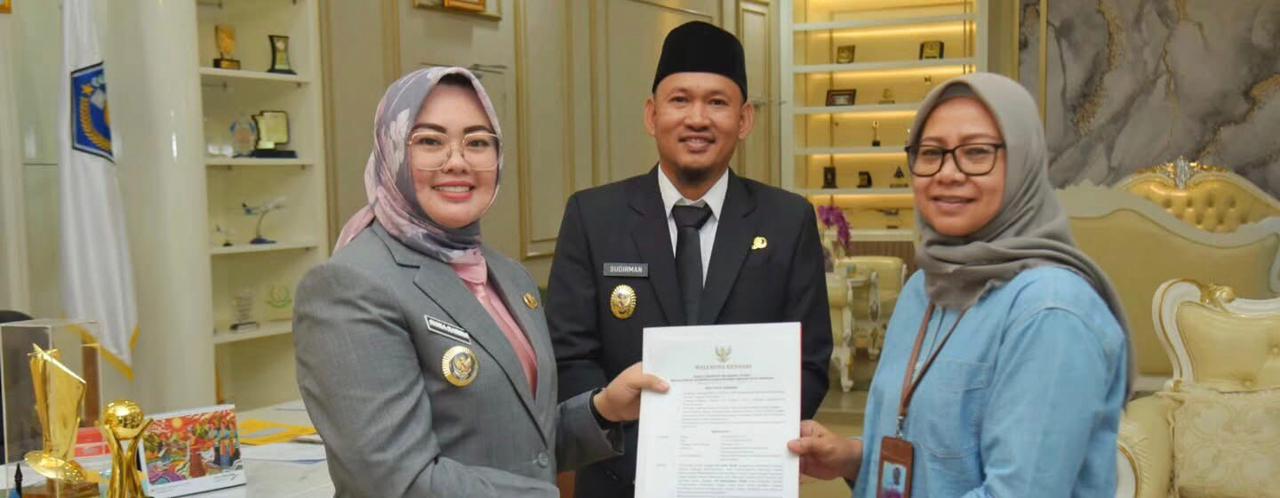 Tutup Kekosongan Jabatan, Wali Kota Kendari Lantik Plt Camat Wua-wua dan Dua Pejabat Strategis Lainnya