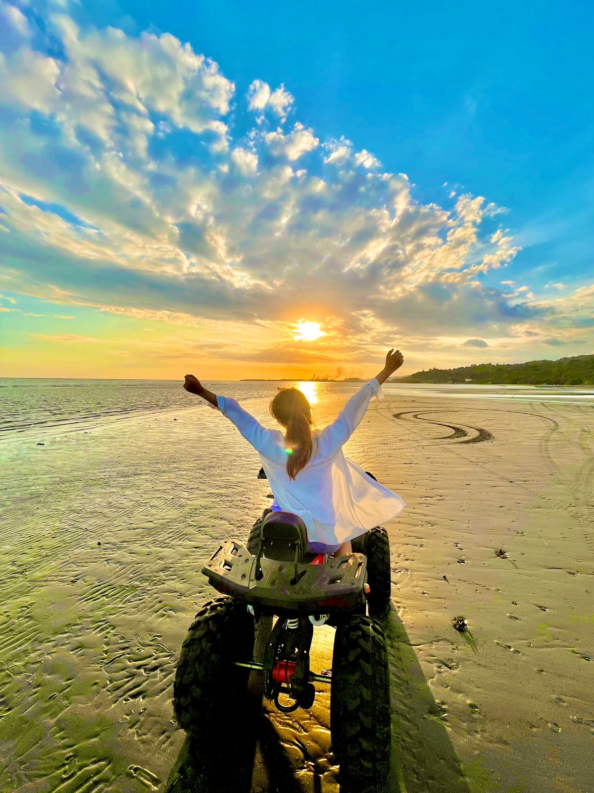 Ungkap Pesona Bahari Tersembunyi di Pantai Indah Kapu