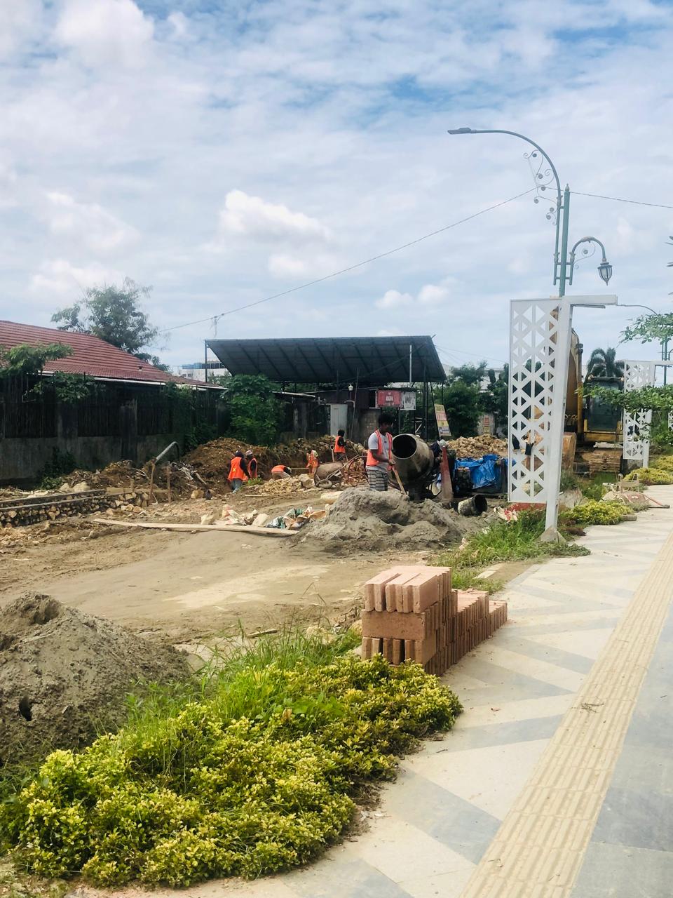Transformasi Infrastruktur Kota: Proyek Jalan Antero Hamra dan Balai Kota III Dikebut