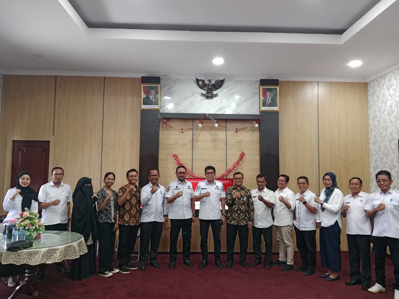 Bupati H. Erwin Burase Terima Audiensi Tim Pokja PKP Terkait Pembangunan Sanitasi