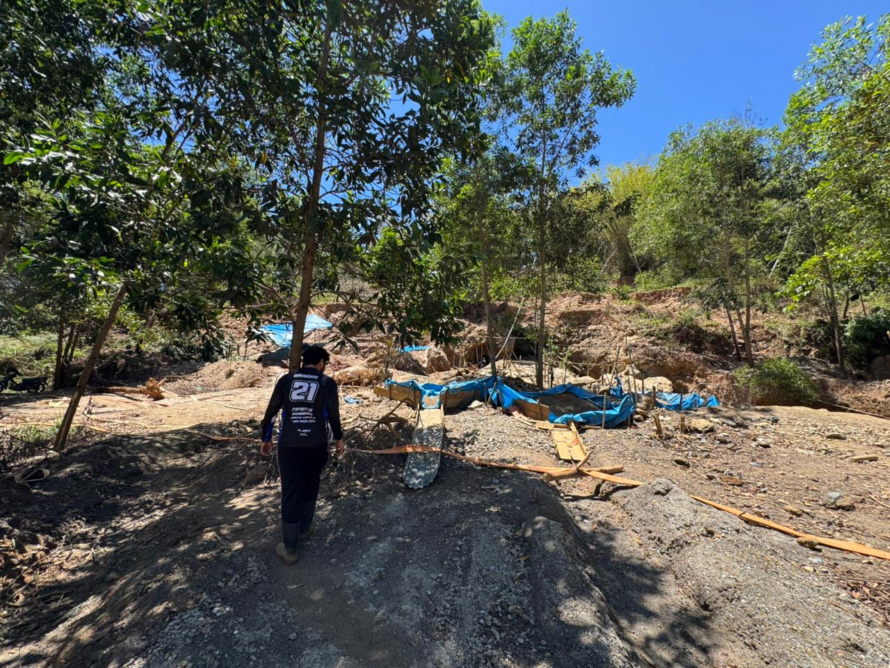 Polres Bombana Amankan Mesin Alat Tambang Ilegal di Desa Wumbubangka