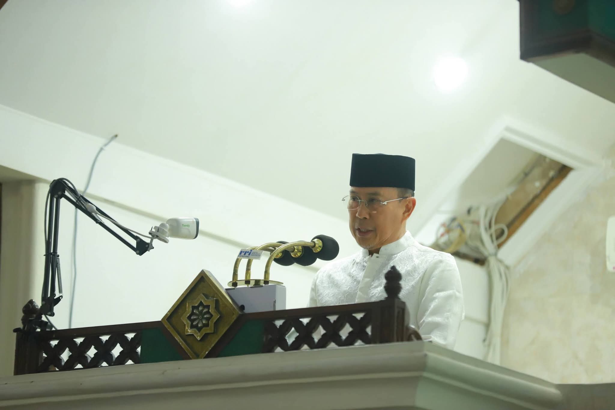 Gubernur Andi Sumangerukka Ajak Masyarakat Sultra Maknai Iduladha untuk Perkuat Kepedulian Sosial