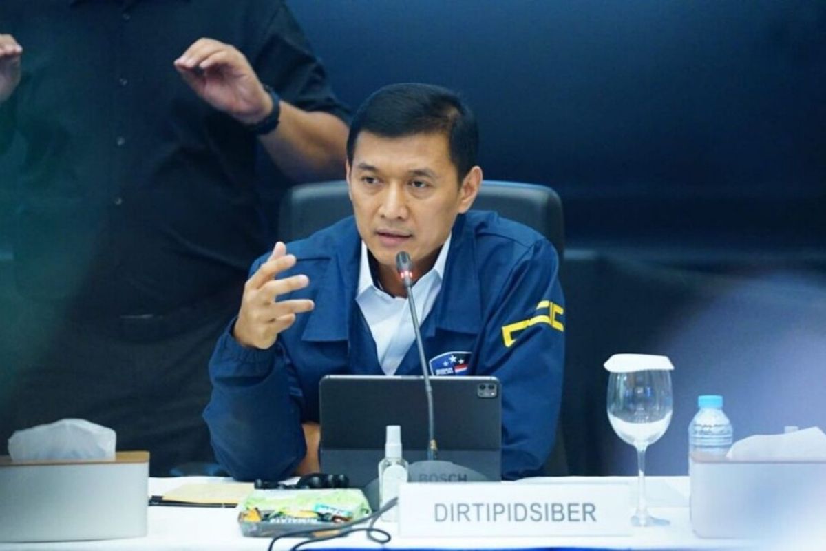 Brigjen Pol. Dr. Himawan Bayu Aji Resmi Dilantik Jadi Kapolda Sultra