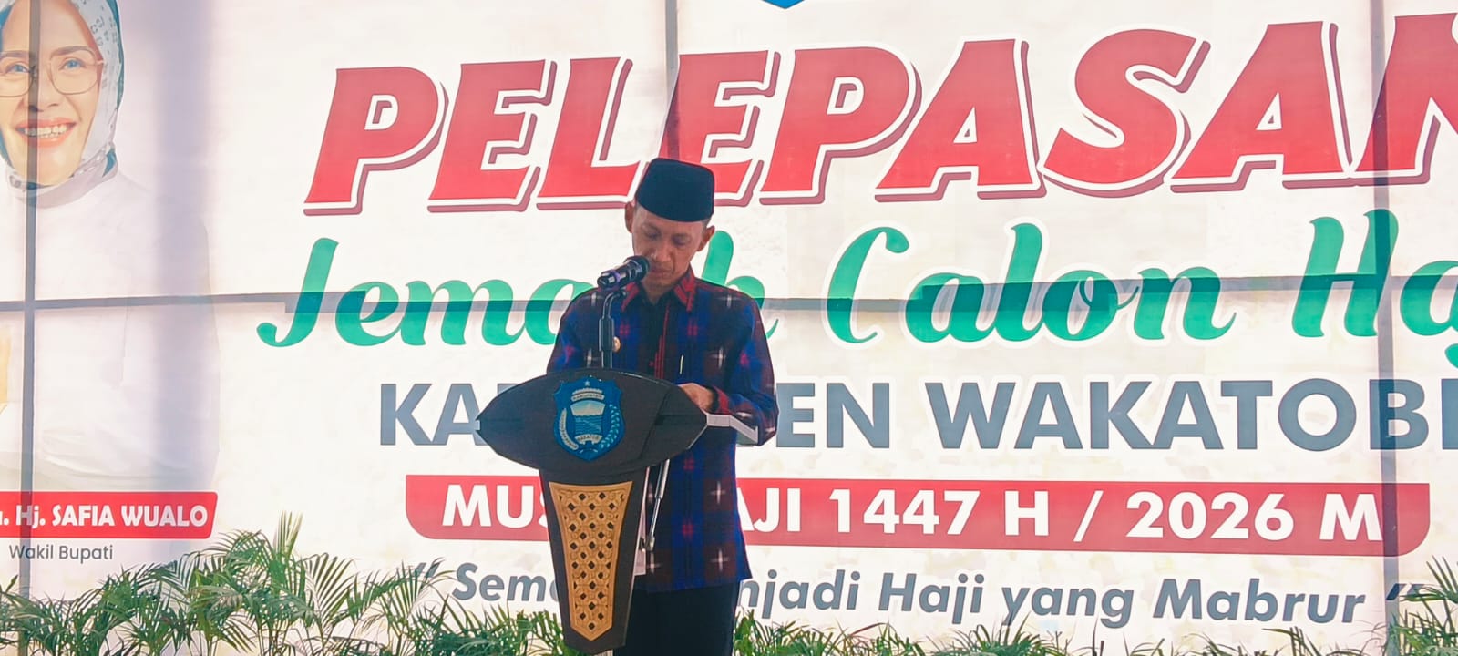 Bupati Wakatobi Lepas 64 Calon Jamaah Haji