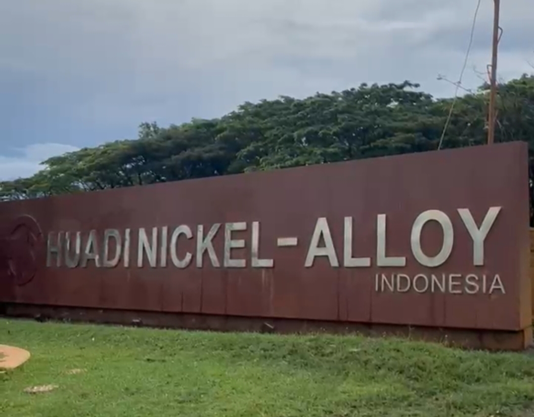 Kejati Sultra Geledah Smelter Nikel PT Huadi Nickel Alloy Indonesia di Bantaeng