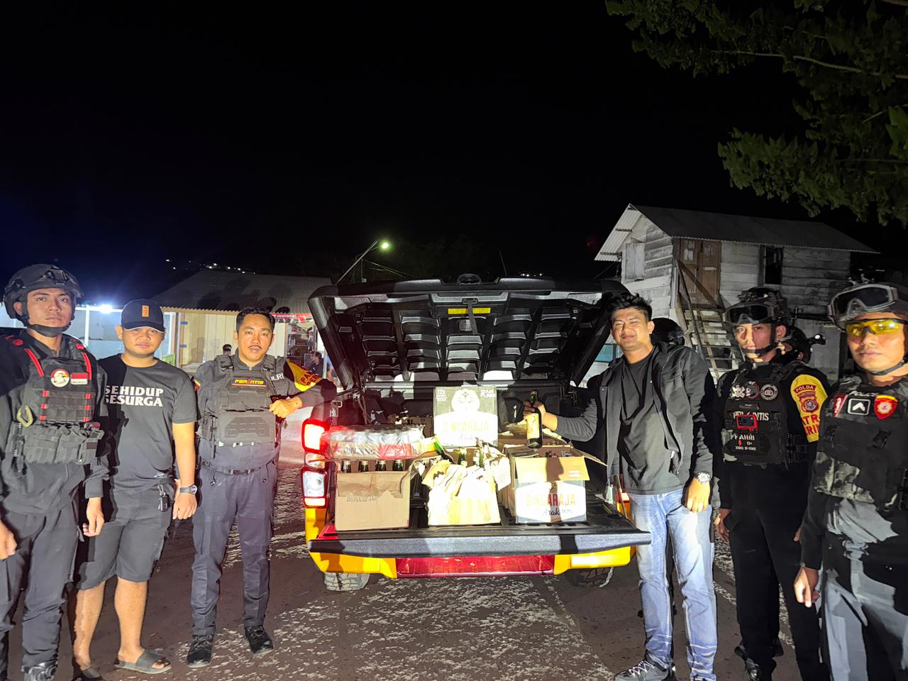 Ops Pekat Anoa, Polda Sultra Gagalkan Pengiriman 168 Botol Miras ke Wawonii