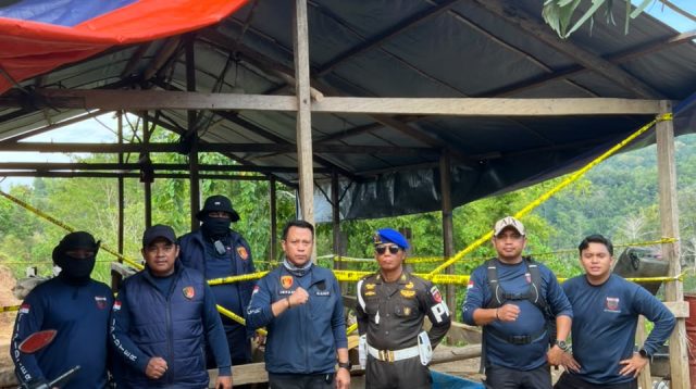 Tim Gabungan TNI-Polri dan Pemkab Bombana Tertibkan Tambang Emas Ilegal, Puluhan Mesin Diamankan