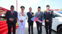 Bank Sultra Serahkan Mobil Jenazah untuk RSUD Bahteramas, Gubernur Minta Layanan Gratis bagi Masyarakat