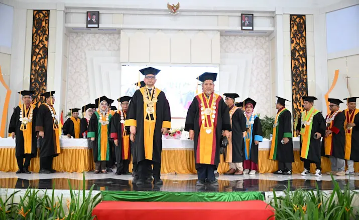 Dari UHO untuk Masa Depan, 732 Lulusan Siap Berkontribusi bagi Masyarakat