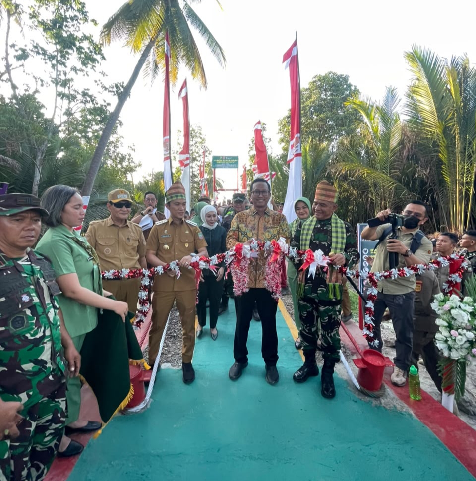 8 Kilometer Jadi Lebih Dekat, ANTAM Bangun Jembatan Perintis Garuda di Desa Banggina Konut