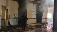 Gedung Musim Budaya Wakatobi Dilahap Si Jago Merah, Damkar Gerak Cepat