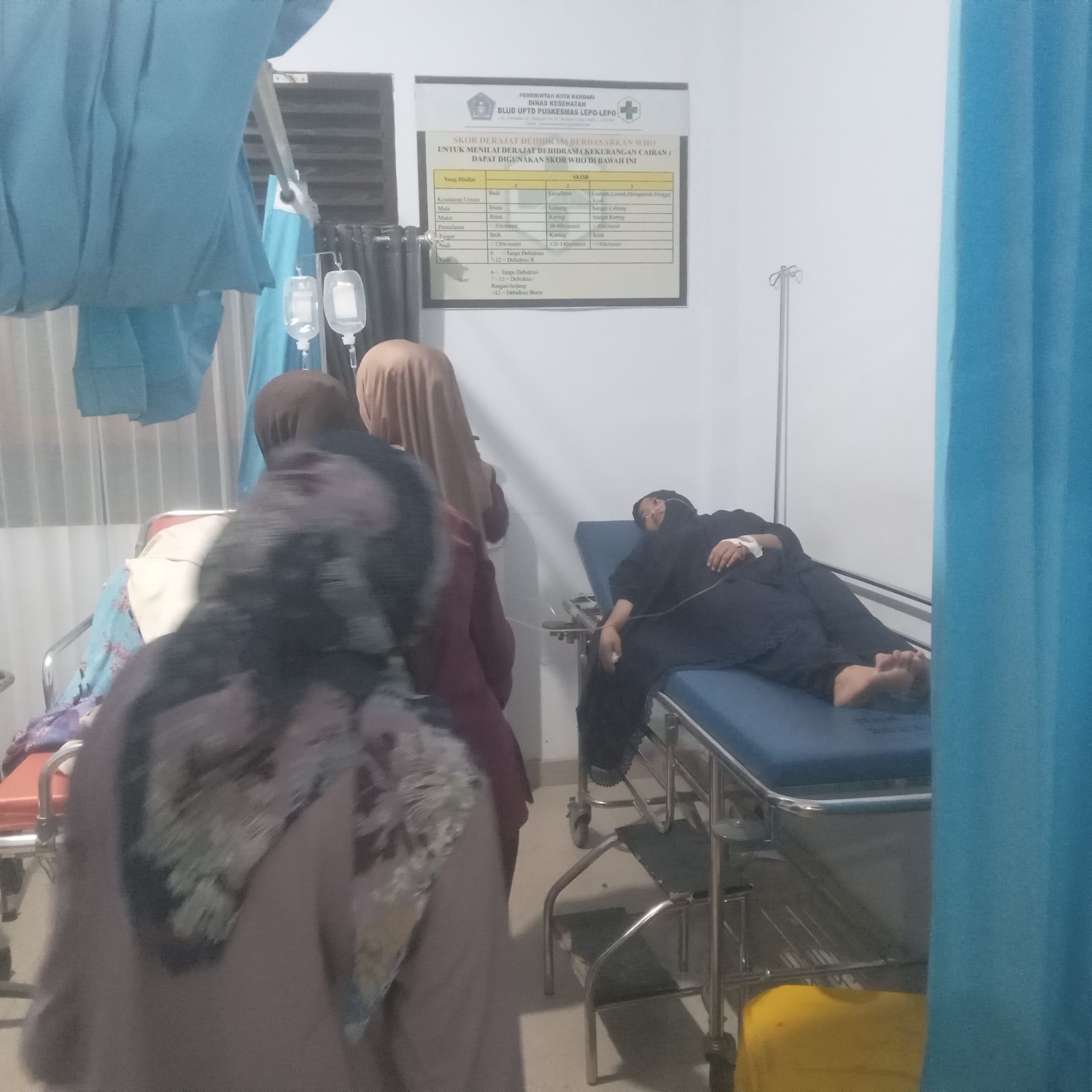 Breaking News!!! Diduga Keracunan MBG, Puluhan Santri Dilarikan ke Puskesmas Lepo-lepo Kendari